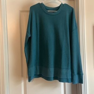 Blue, split side sweatshirt